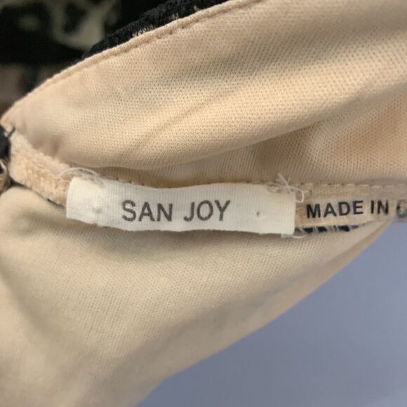 SanJoy Size Medium Black Lace Cream Spaghetti Strap Back Lined Circle Mini Dress - Picture 8 of 9